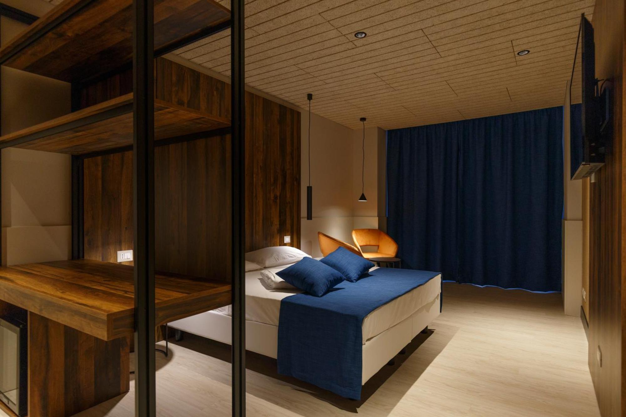 Deluxe Double Room Balcony
