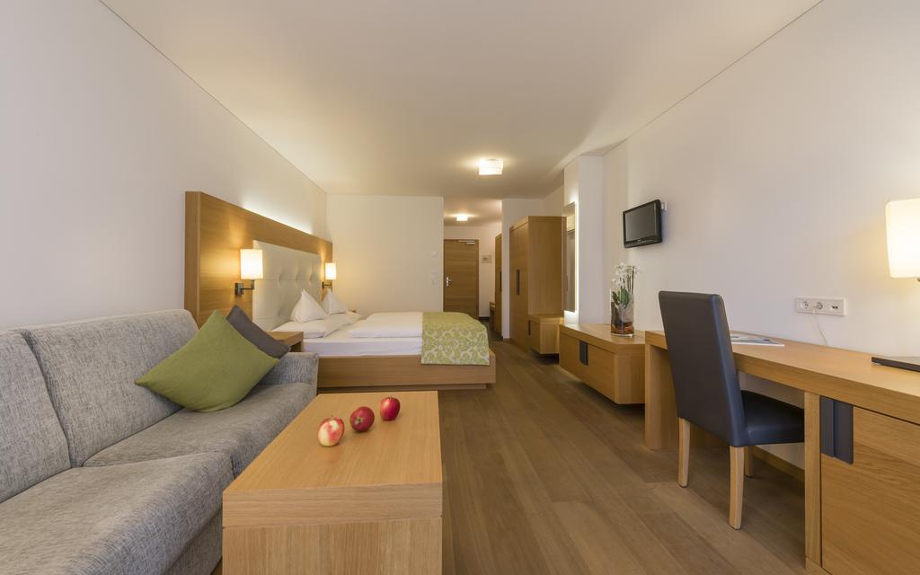 Junior Suite,1322554531:JPEG