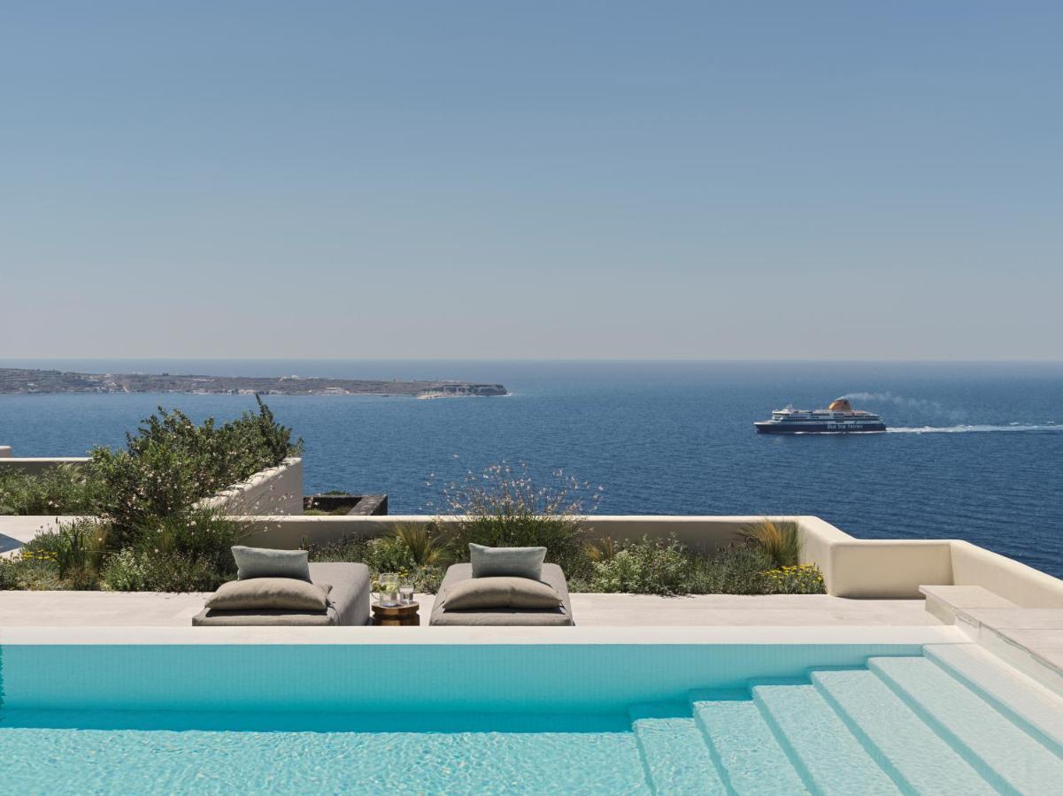 Villa con Piscina a Scomparsa