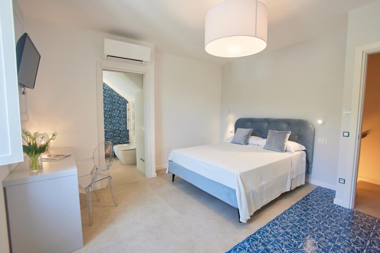 Double Room Balcony,1469963318:JPEG