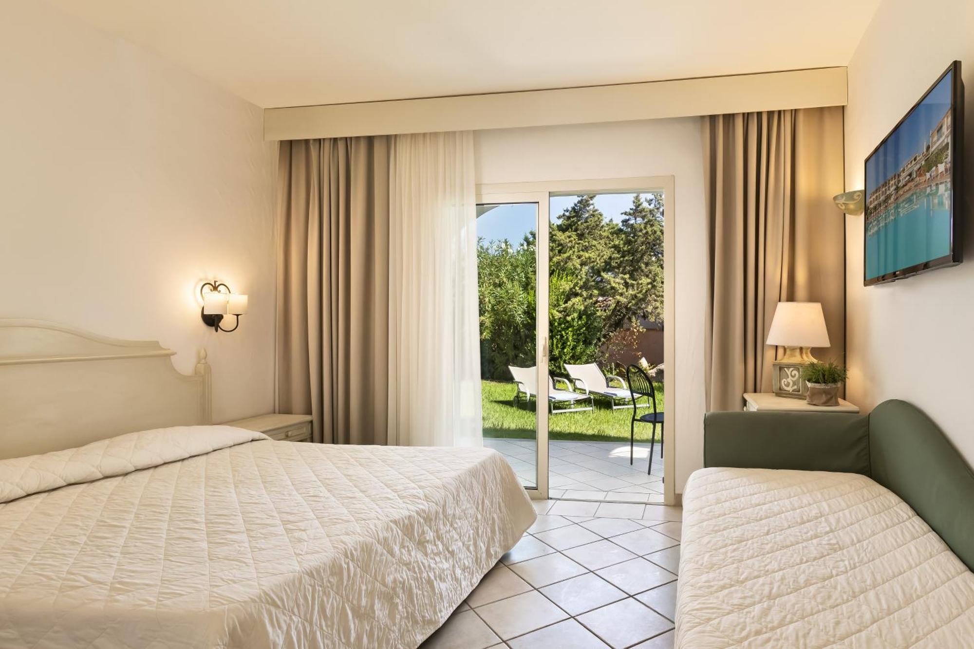 Comfort Triple Room
