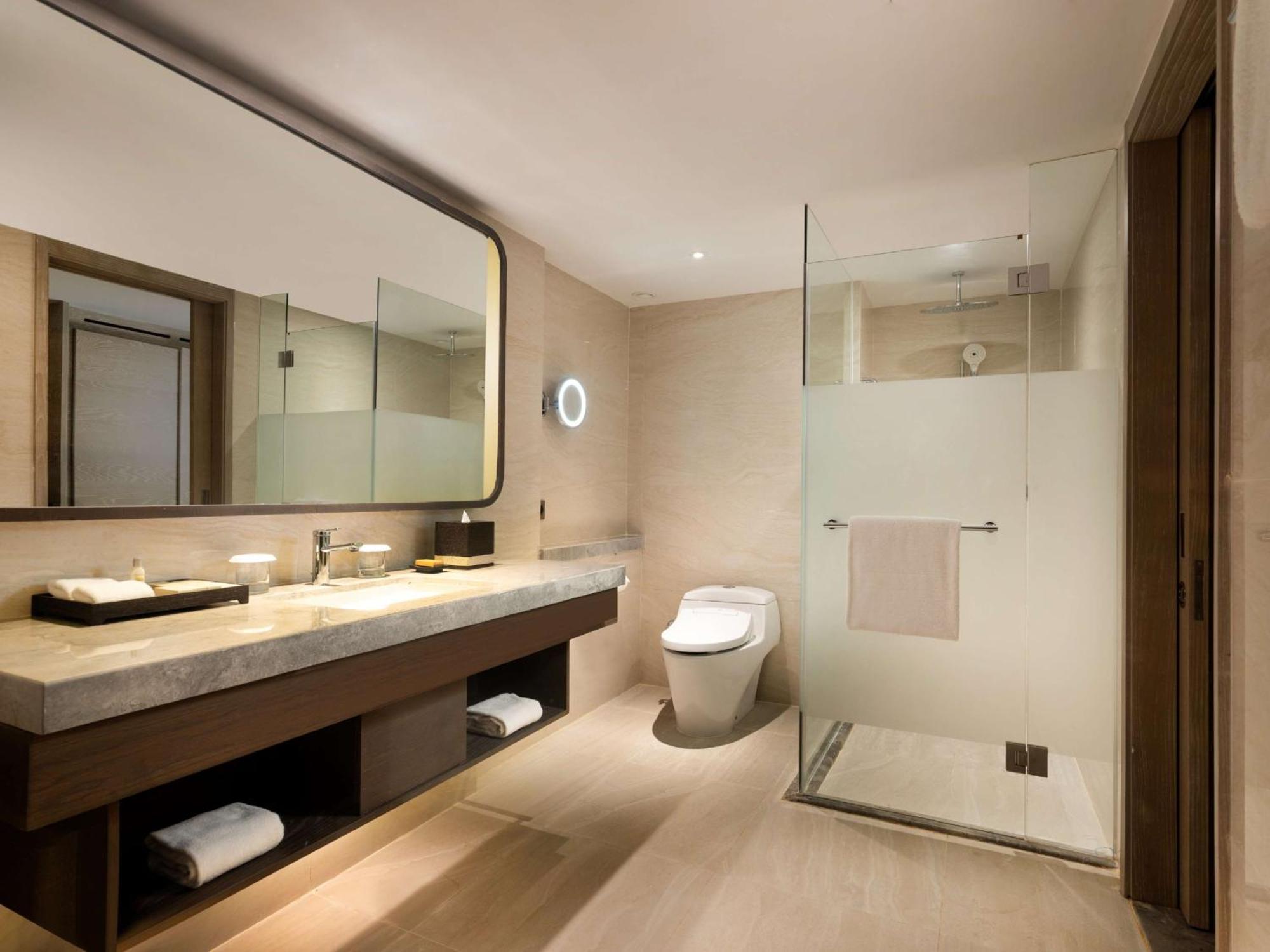 Twin Guest Room Garden View