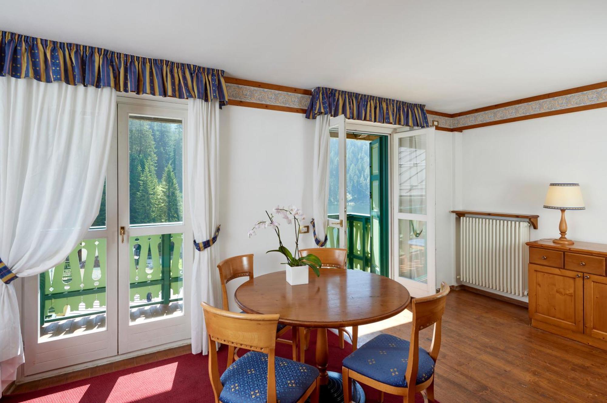 Standard Room Lake View