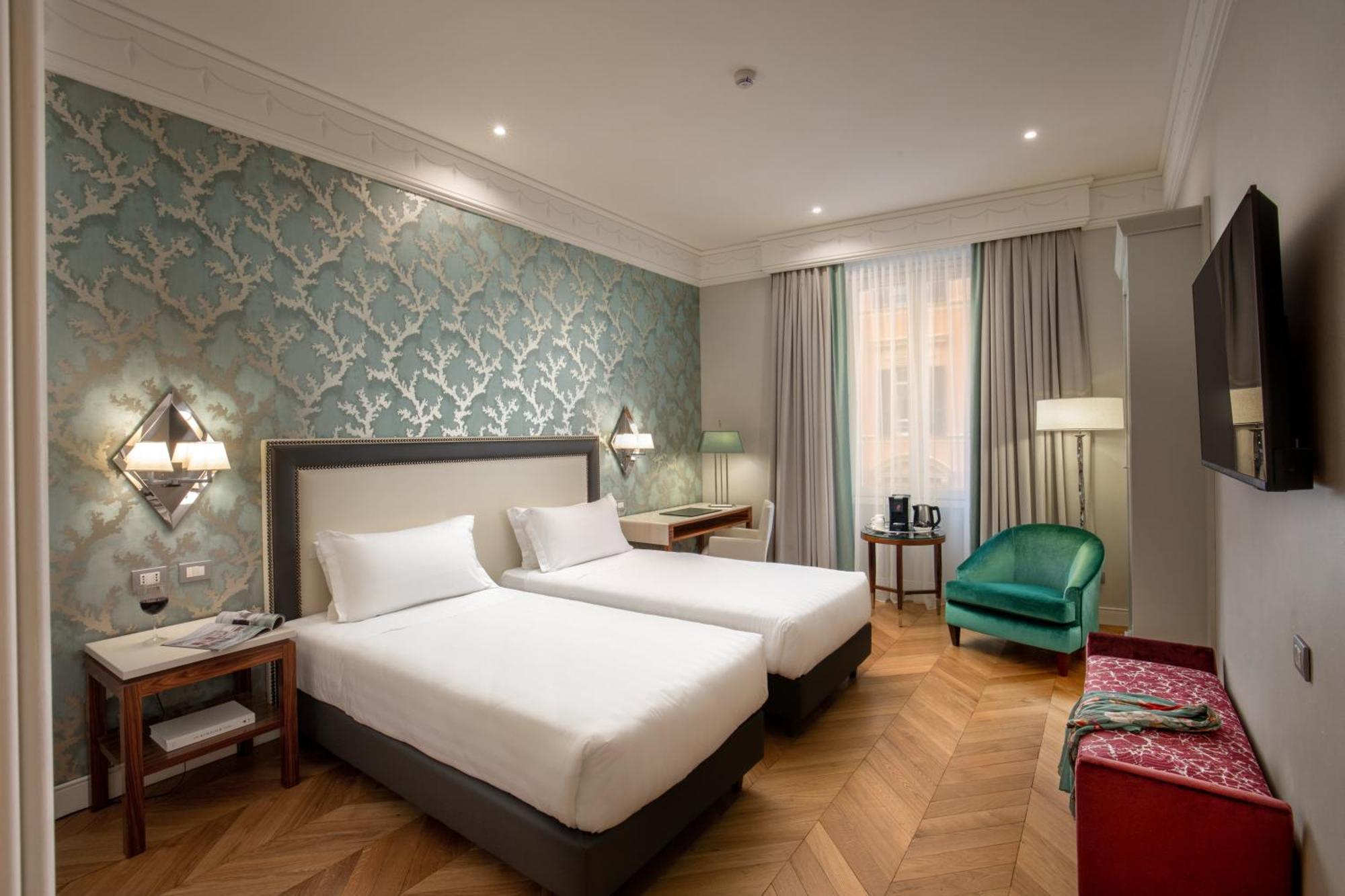 Superior Twin Room