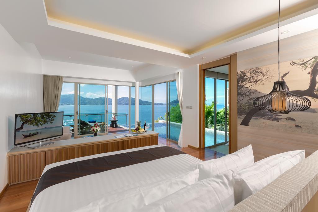 Villa con Piscina e Vista Oceano - Piano Terzo