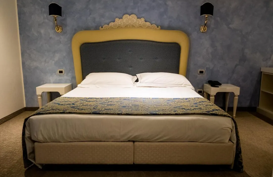 Palace Hotel&SPA La CONCHIGLIA D' ORO-1