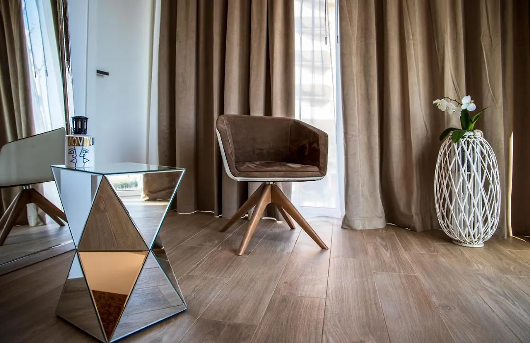 One Design Hotel-1