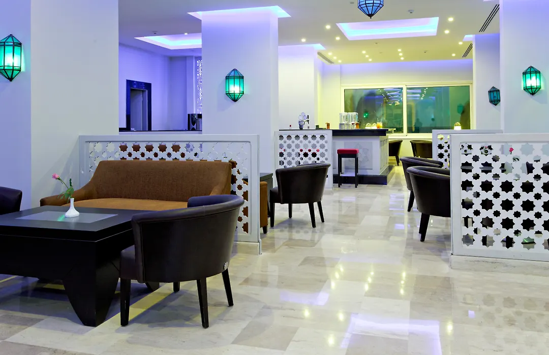 Royal Star Beach Resort - Couples And Families Only-1