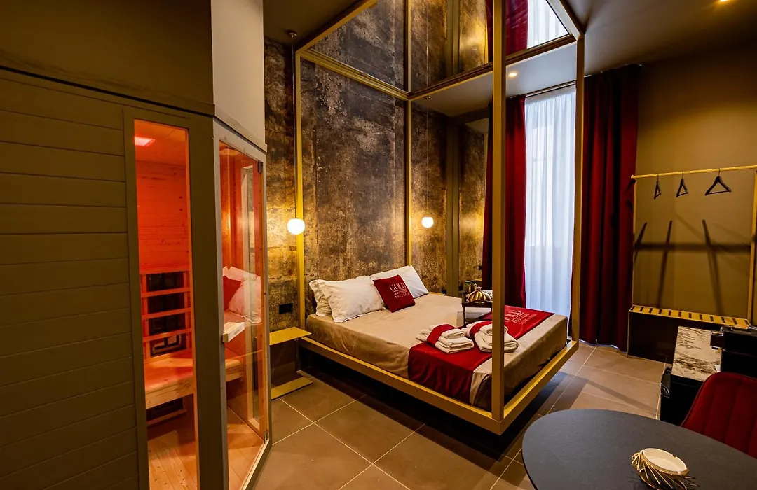 Gold Suite&Spa-1
