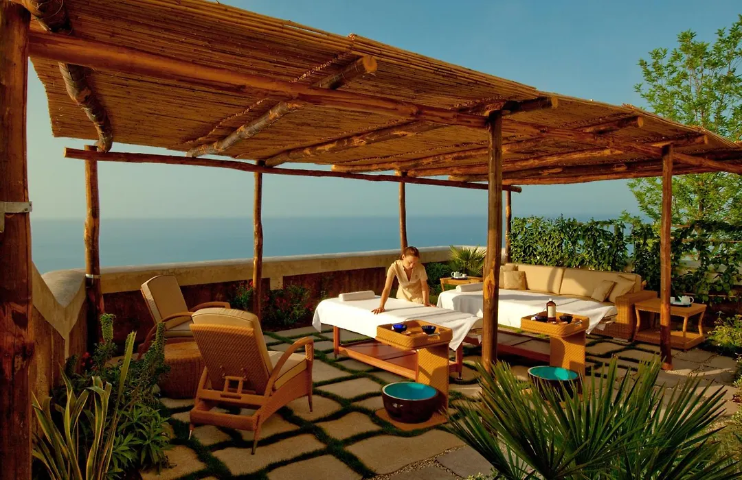 Monastero Santa Rosa Hotel&Spa-1