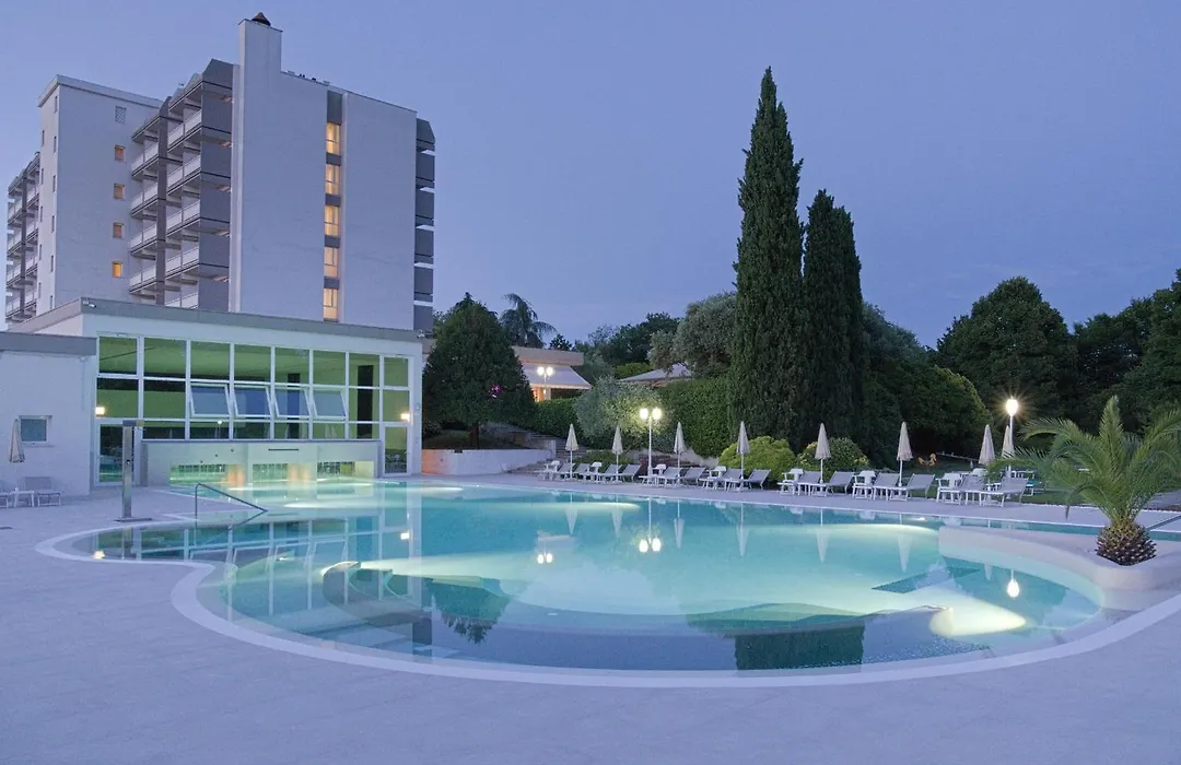 Hotel Des Bains Terme-1