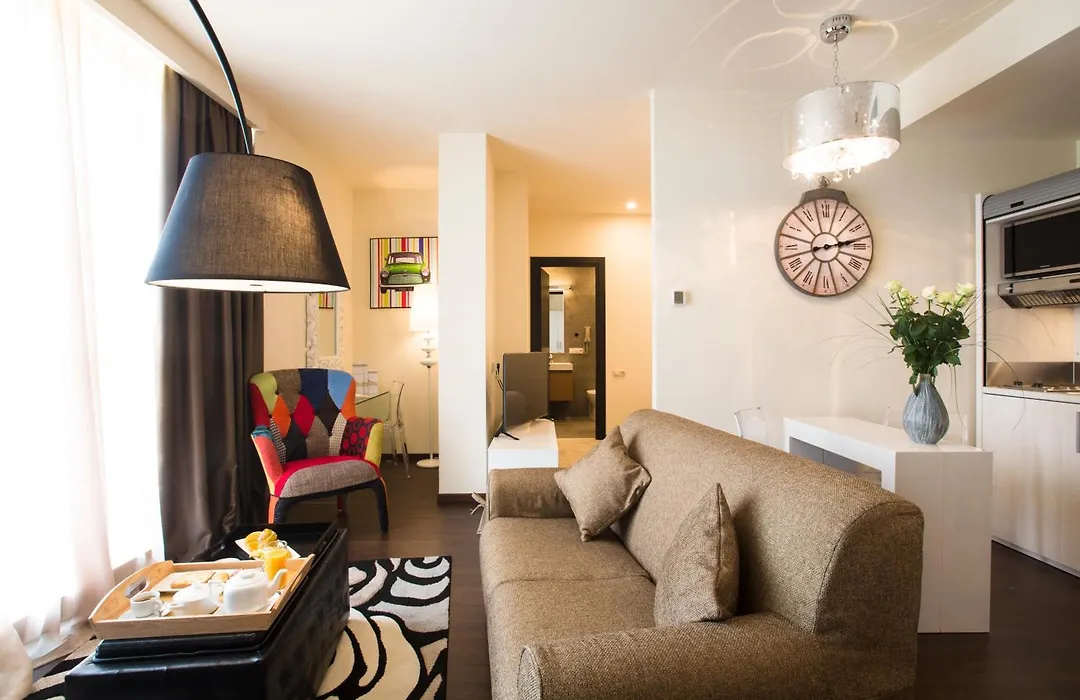 Opera Suite Hotel-1