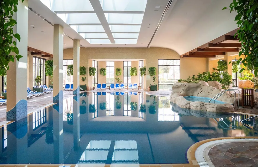 Grand Hyatt Dubai Resort & Waterpark-1