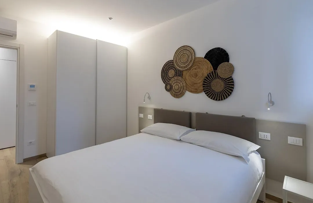 Residence La Torre con private park-1