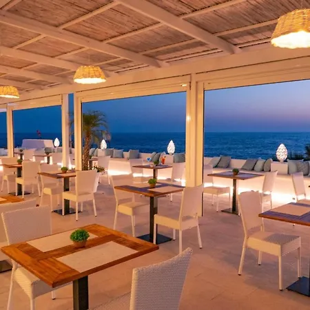 Royal Sunset Hotel & Spa-3