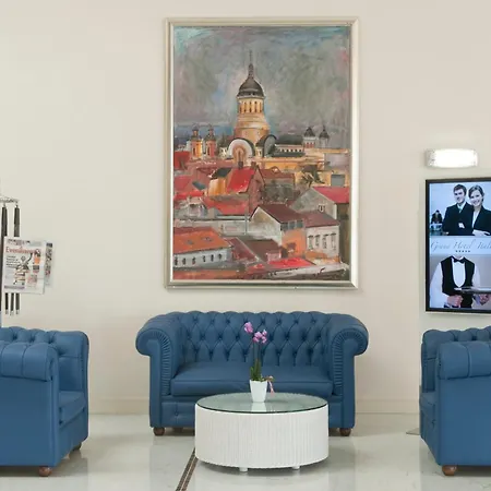 Grand Hotel Italia-2
