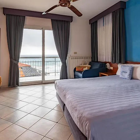 Hotel Lungomare-3