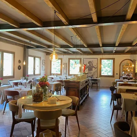 Hotel Gabriella-3