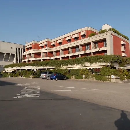 Hotel Pergola-2