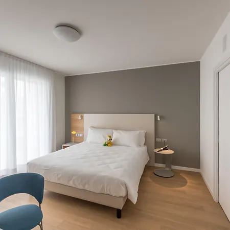 Hesperia Hotel & Residence-3