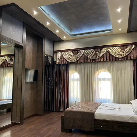 Hotel Roma & Tours-2