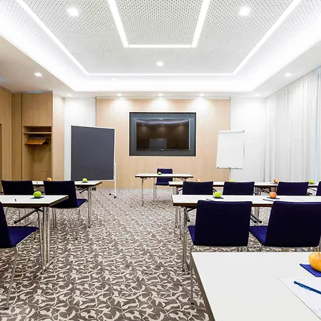 Novotel Nuernberg Centre Ville-2