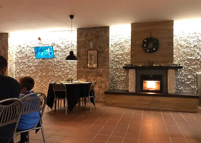 Casa vacanza: Villaggio dello sciatore residence paradiso appartamenti e monolocale