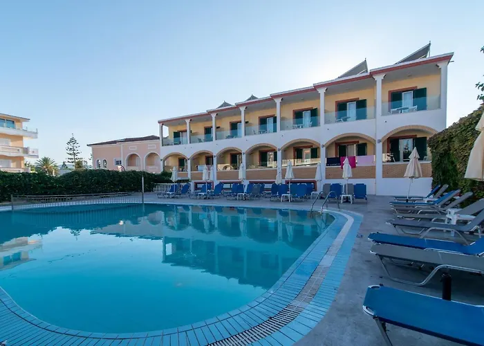  Club Zante Plaza