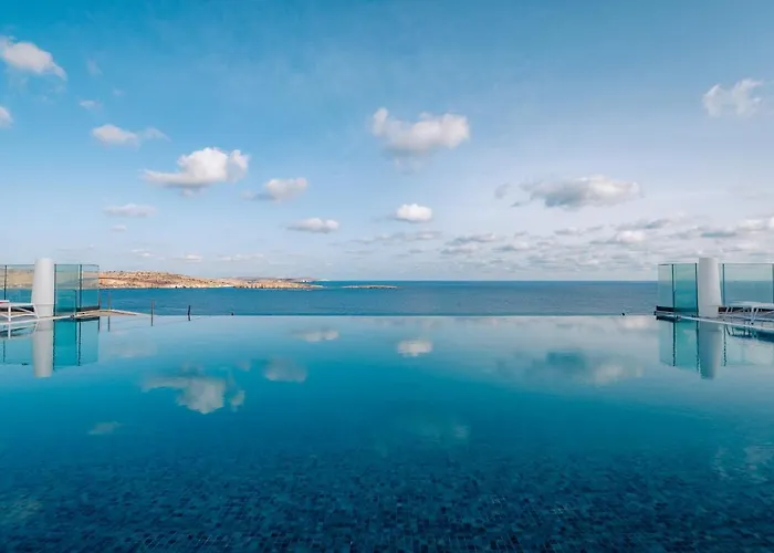 Hotel: Seaview Hotel - Adults Only 16 Plus