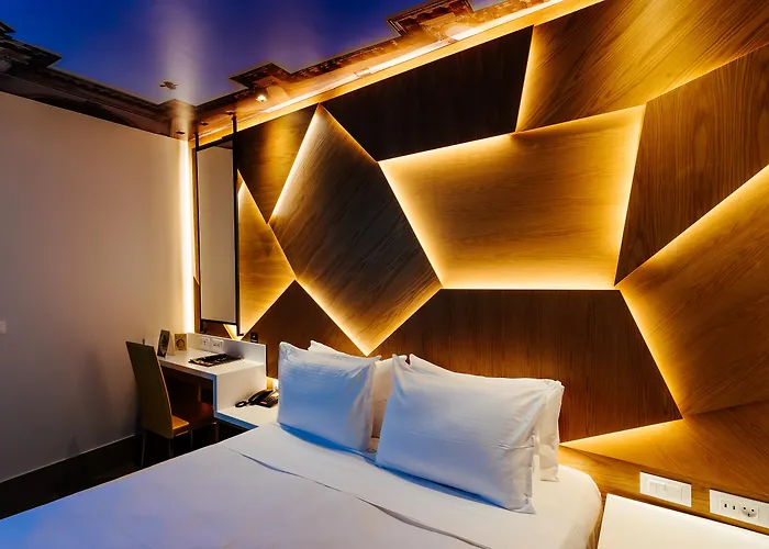 Kastro Hotel