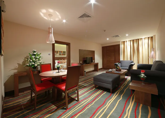 Hotel all'aeroporto: Al Khaleej Plaza Hotel