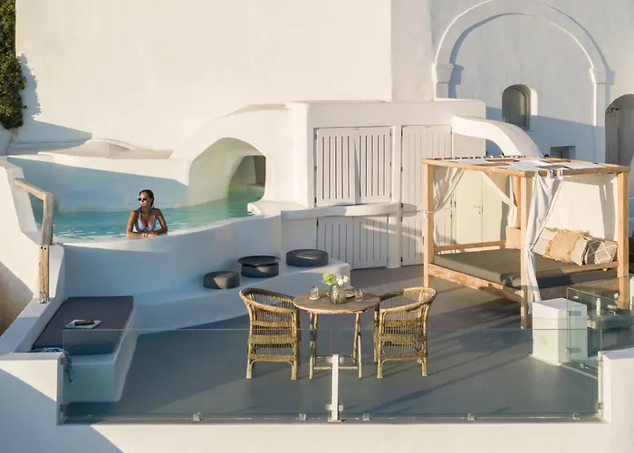 Cocoon Suites (Adults Only)