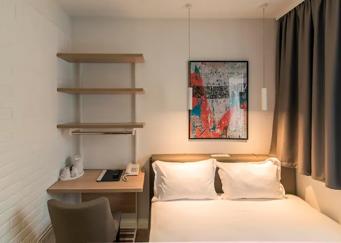 Belgrade Inn Garni Hotel
