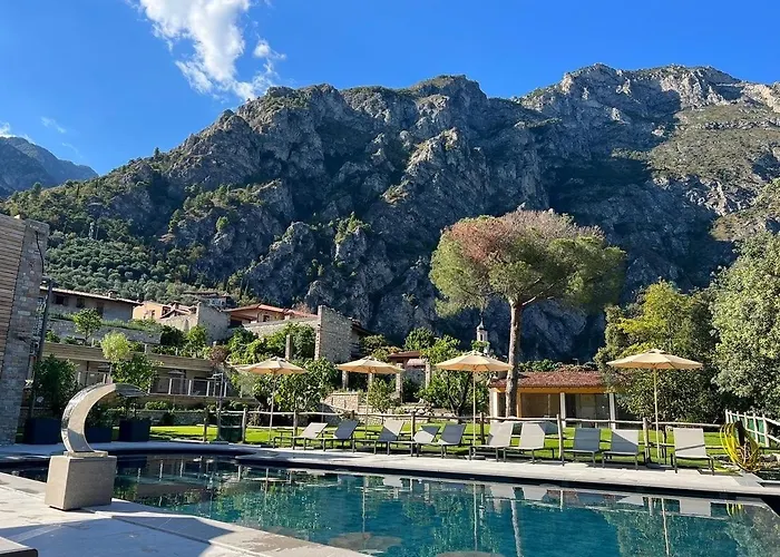 Sibenbras Natural Aparthotel