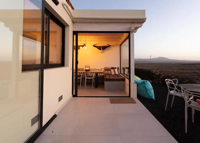 Villa Calderon Hondo. Top Design , Views And Pool Lajares-Corralejo