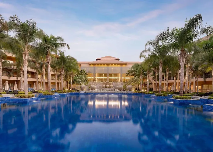 Hotel boutique: Dusit Thani Lakeview Cairo