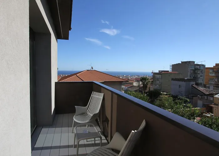 Ollen Apartments