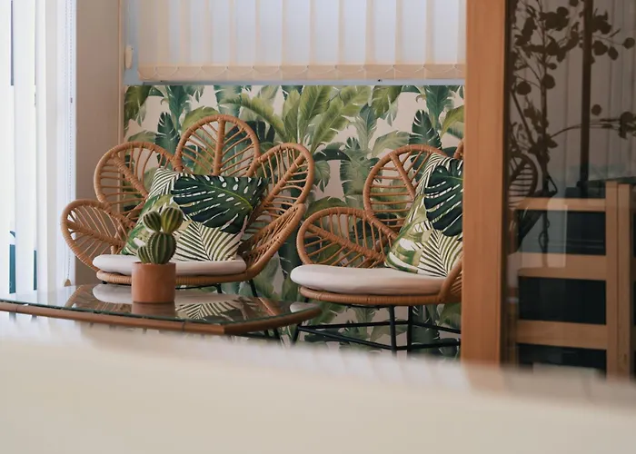 Emesh Boutique Suite