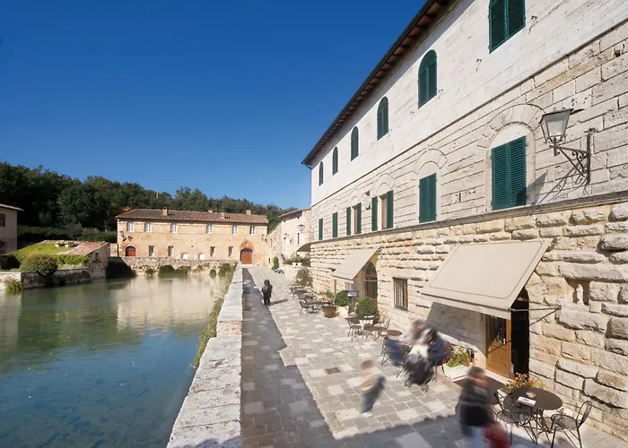 Hotel con piscina: Albergo Le Terme