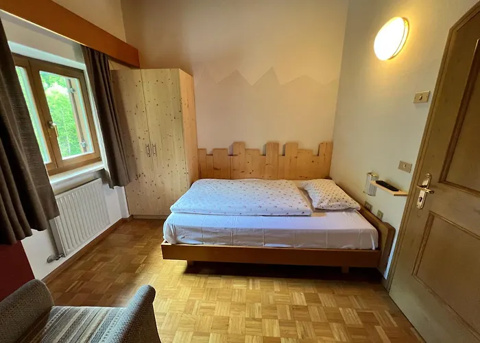 Garni Eden Bed And Breakfast