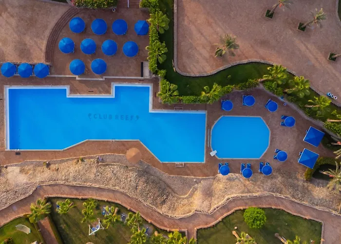 Resort: Club Reef Resort & Spa