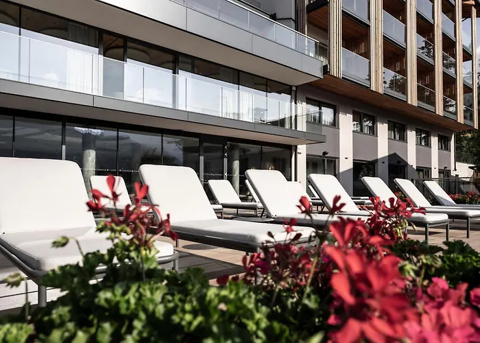  Ciampedie Luxury Alpine Spa