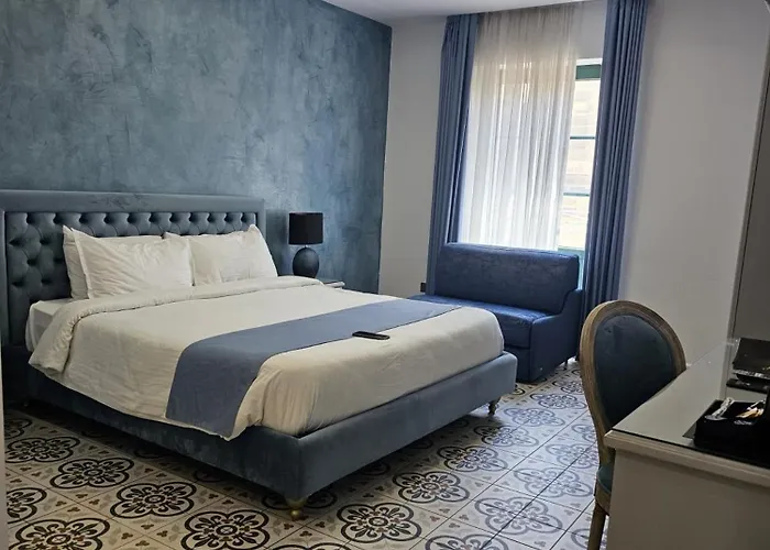 Casa Reale Boutique