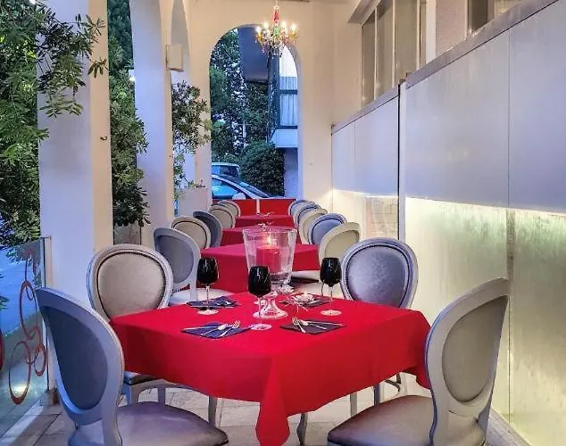 Coelho Beach Hotel