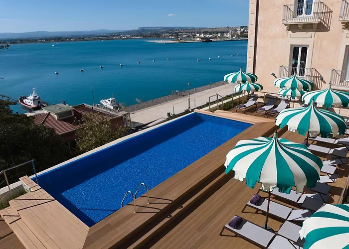 Grand Des Etrangers- The Leading s Of The World