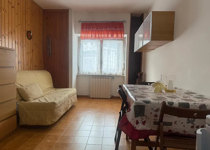 Casa vacanza: Villaggio dello sciatore residence paradiso appartamenti e monolocale