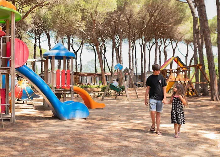 Hotel con tennis: Pineta Sul Mare Camping Village