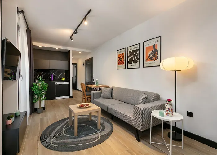 Ella Suites