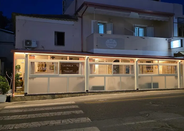 Resort: La Perla Del Tirreno