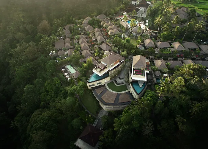 Resort: Kamandalu Ubud
